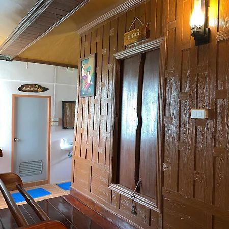 Ruennamyen Resort Amphawa Samut Songkhram Exterior photo